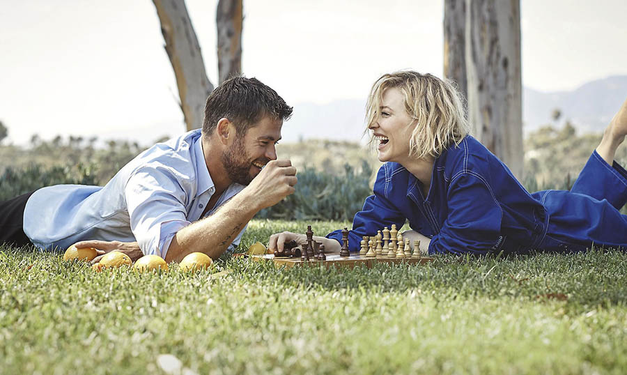 Chris Hemsworth and Cate Blanchett cover Vogue Australia November 2017 by Will Davidson