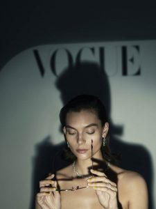 Charlee Fraser by Yulia Gorbachenko for Vogue Portugal May 2018