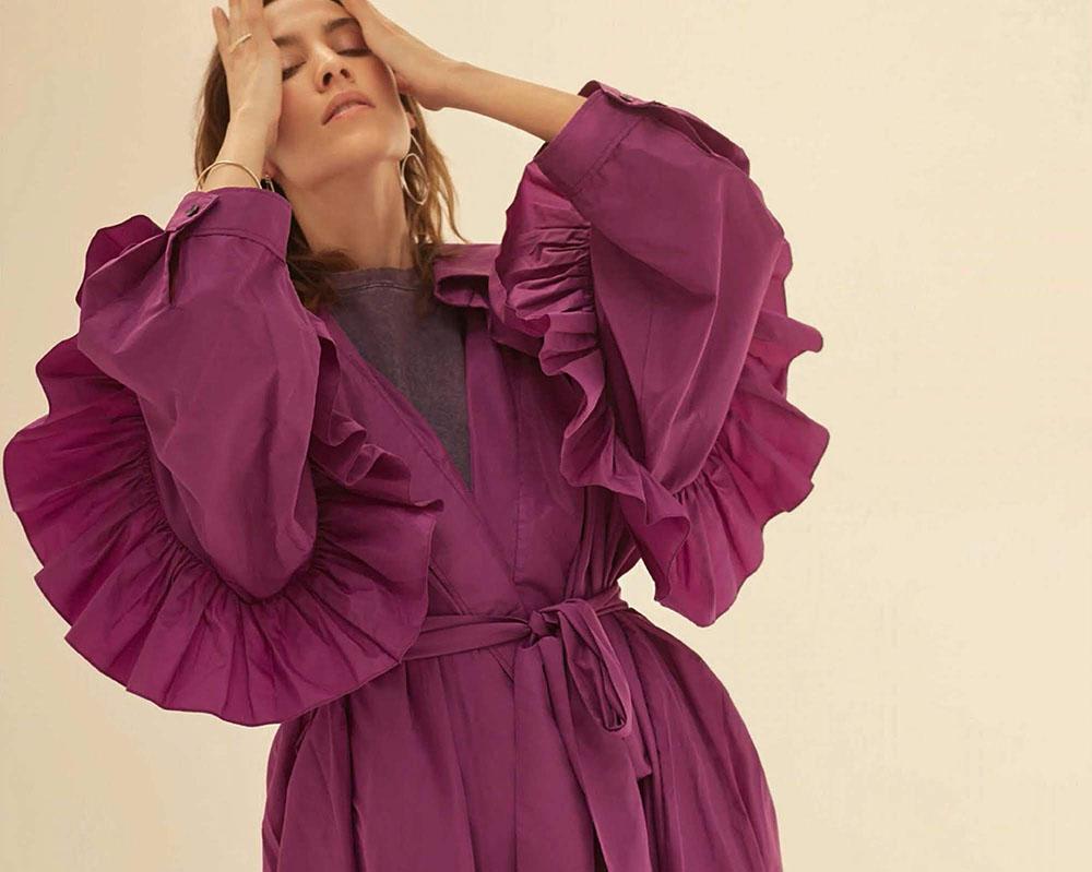 Alexa Chung covers Harper’s Bazaar Spain July 2018 by Agata Pospieszynska