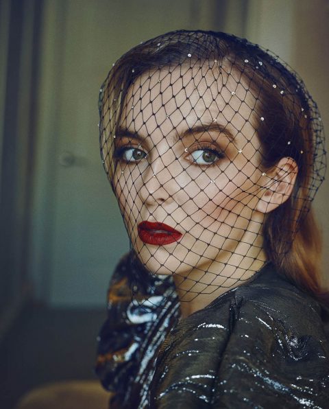 Jodie Comer covers Town & Country UK May 2019 by Marc Hom ...