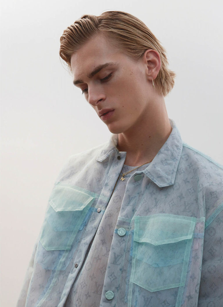 Dominik Sadoch covers Issue Magazine No.31 by Ben Lamberty ...