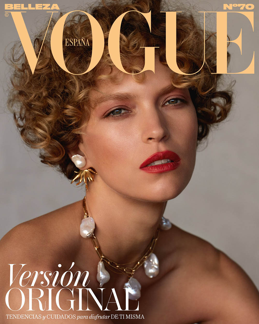 Arizona Muse covers Vogue Belleza Spain April 2020 by Camilla Akrans