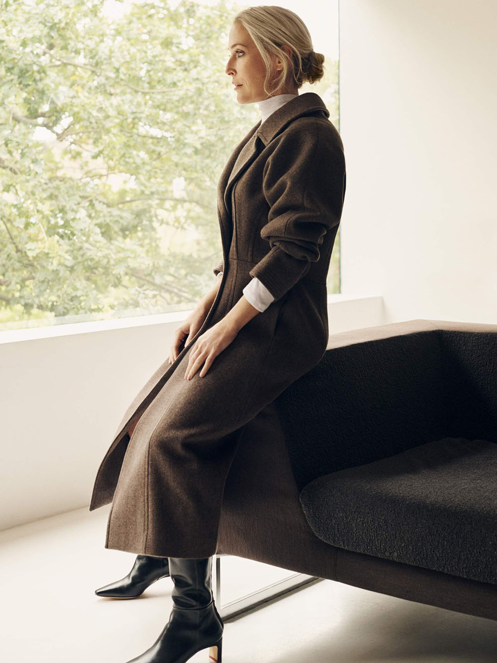 Gillian Anderson covers Porter Magazine November 30th, 2020 by Liz Collins