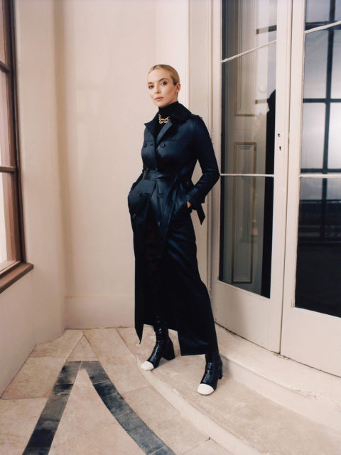 Jodie Comer covers Porter Magazine November 16th, 2020 by Juliette ...