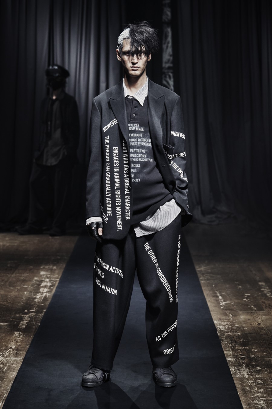 Yohji Yamamoto Fall Winter 2021 - Paris Fashion Week Men’s