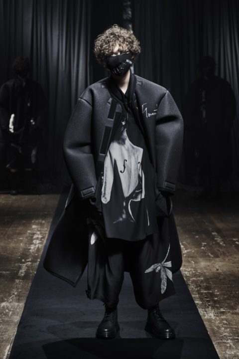 Yohji Yamamoto Fall/Winter 2021 - Paris Fashion Week Men’s ...
