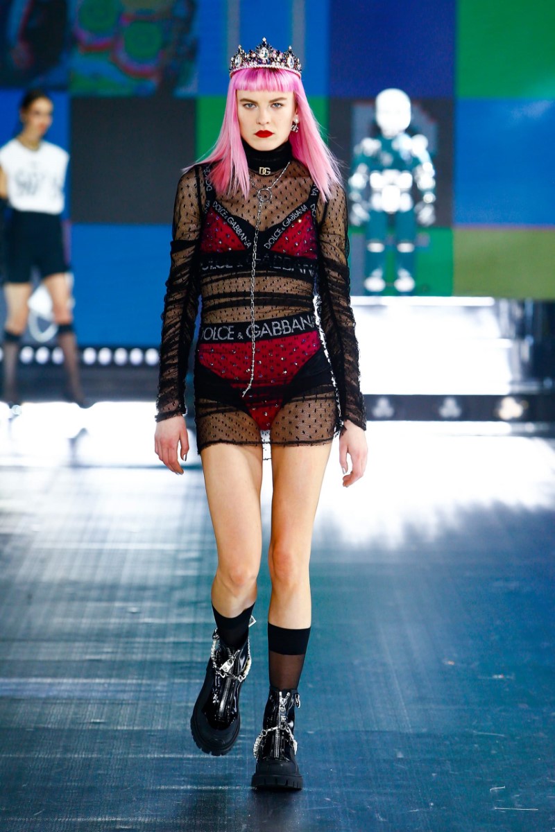 Dolce & Gabbana Fall Winter 2021 - Milan Fashion Week