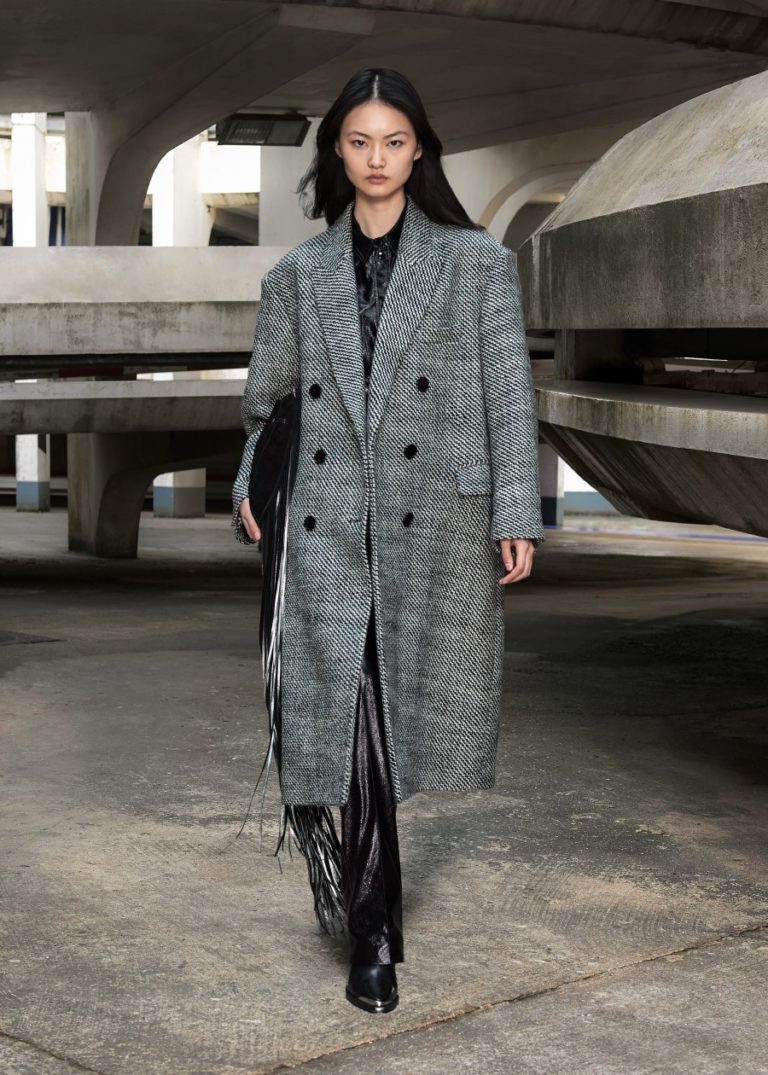 Isabel Marant Fall/Winter 2021 - Paris Fashion Week - fashionotography