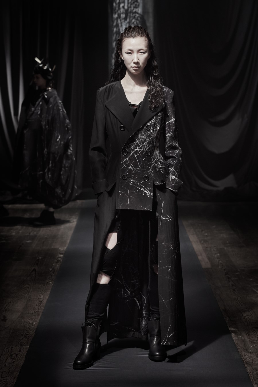 Yohji Yamamoto Fall Winter 2021 - Paris Fashion Week