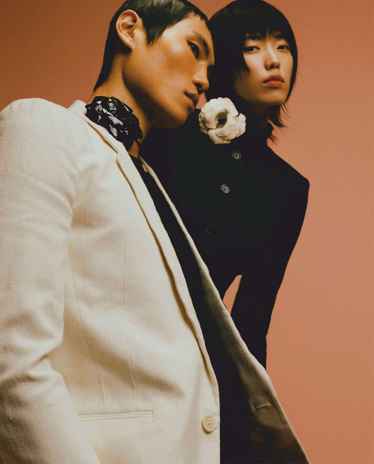 Jessie Hsu and Jean Chang cover Vogue Taiwan April 2021 by Zhong Lin