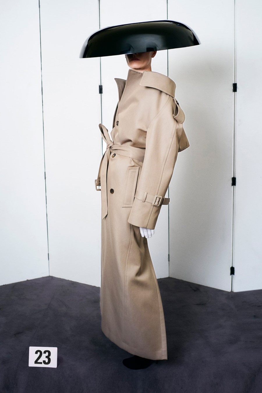 Balenciaga Haute Couture Fall Winter 2021