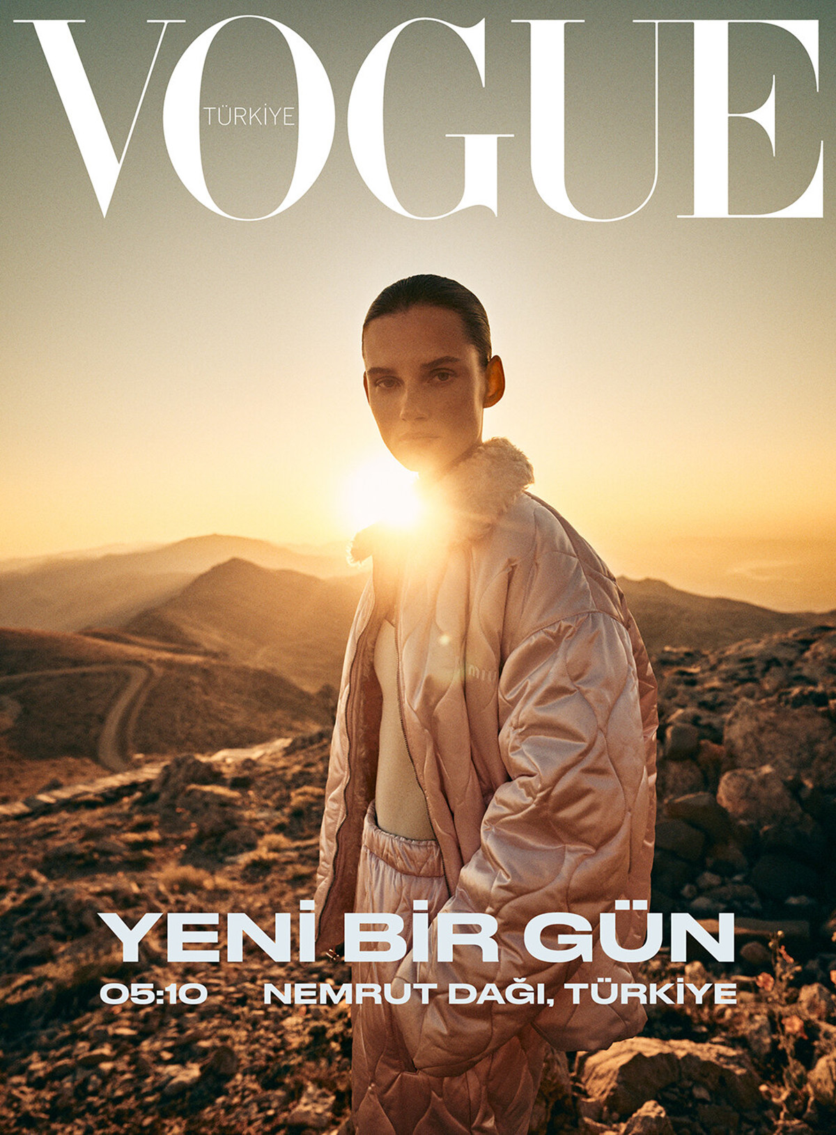 Giedre Dukauskaite covers Vogue Turkey September 2021 by Yulia Gorbachenko