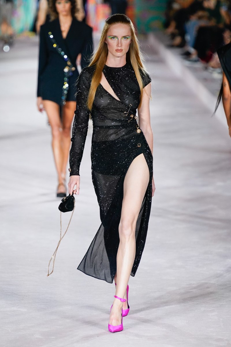 Versace Spring Summer 2022 - Milan Fashion Week
