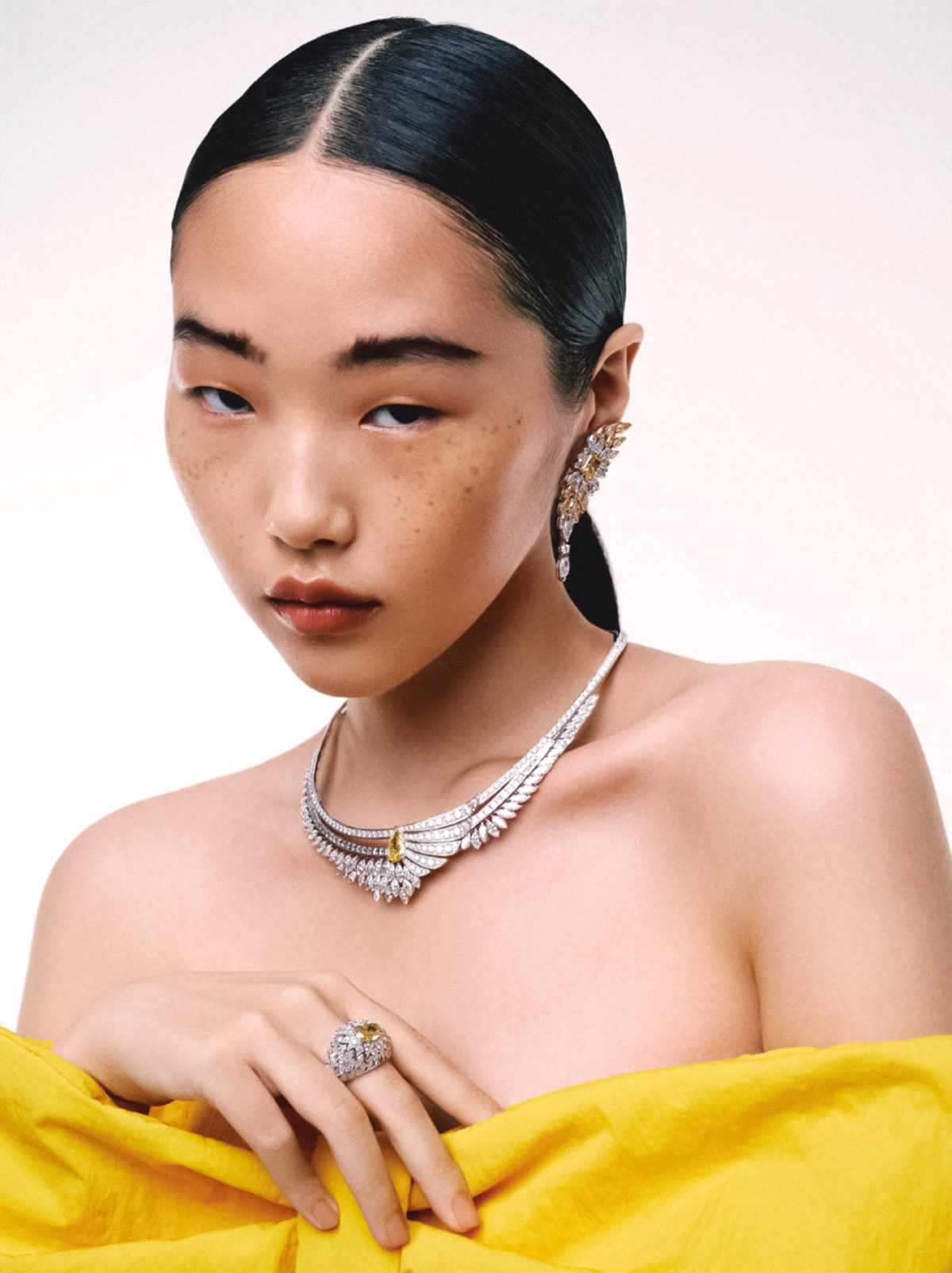 Peng Chang by Kuo Huan-Kao for Vogue Taiwan October 2021