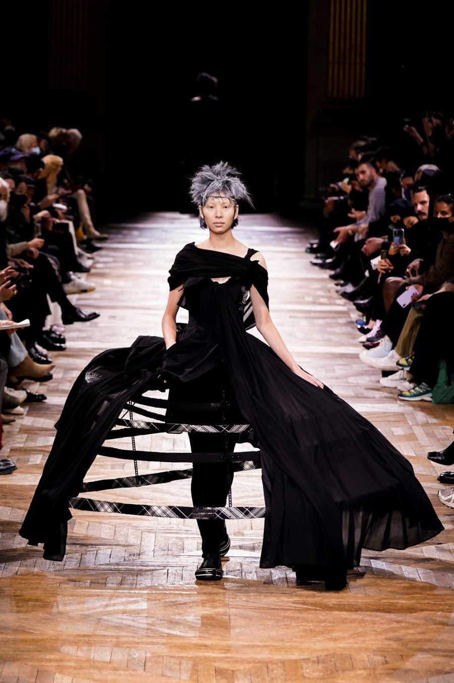 Yohji Yamamoto Spring Summer 2022 - Paris Fashion Week