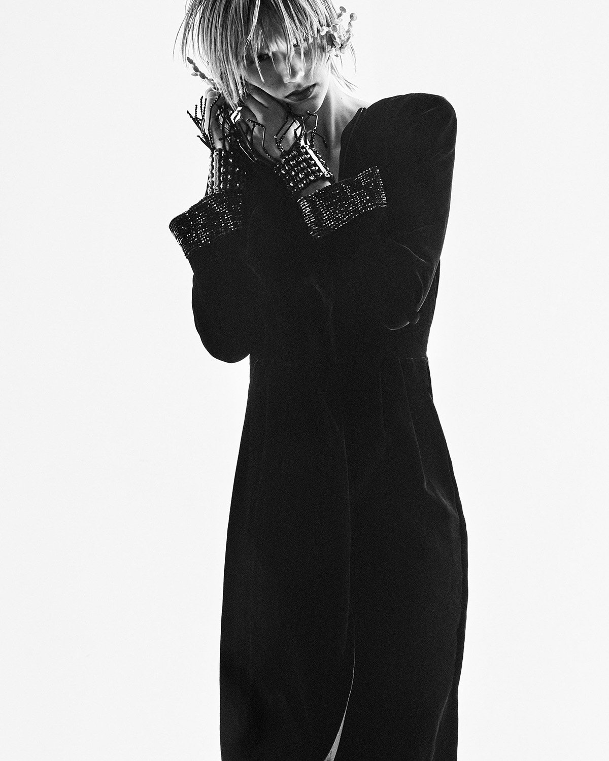 Bente Oort by Vito Fernicola for CR Fashion Book Issue 19