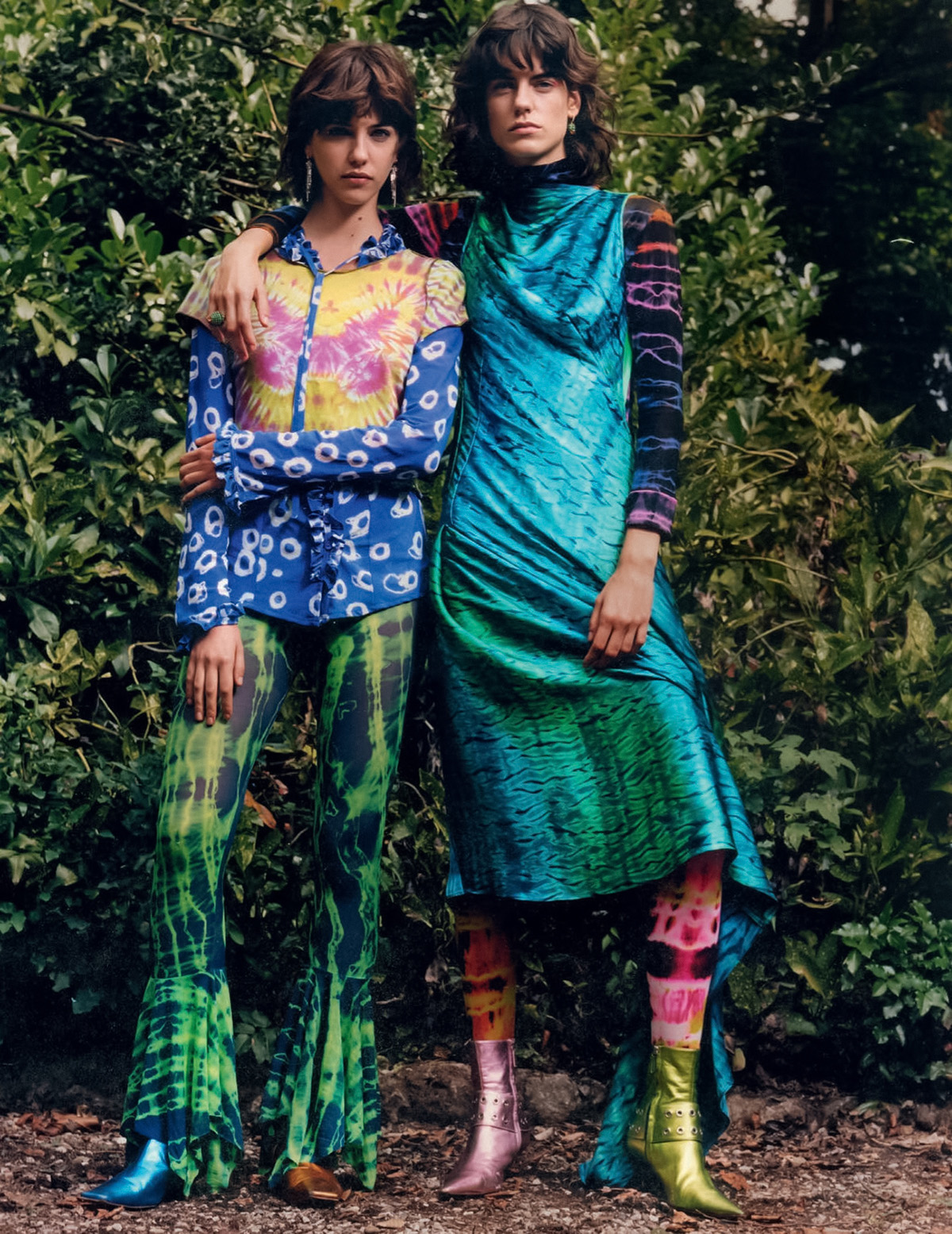Miriam Sanchez and Olivia Martín by Valentin Giacobetti for Vogue Spain November 2021