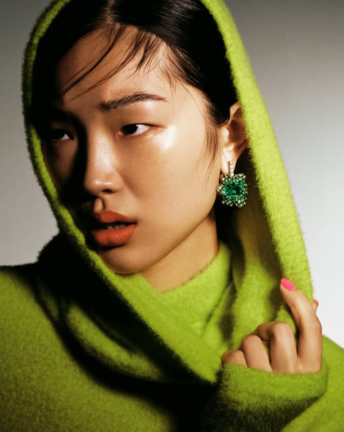 Rose Valentine and Lisa Lu by Jérémie Monnier for Marie Claire France December 2021