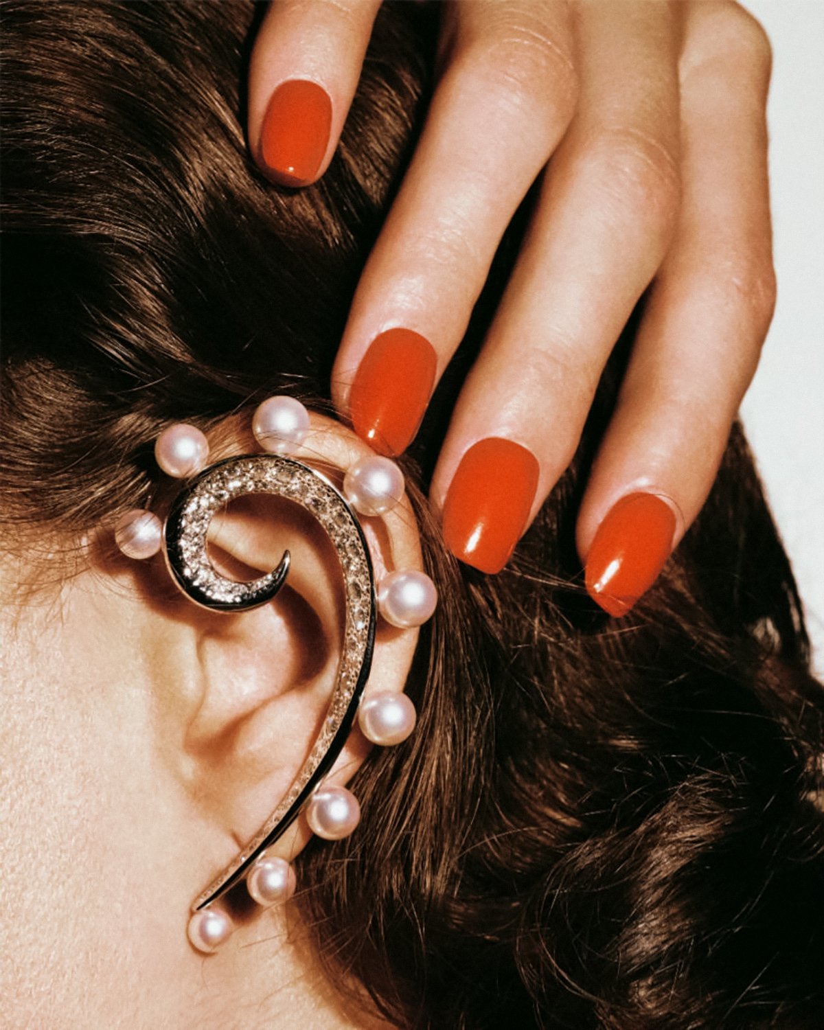 Rose Valentine and Lisa Lu by Jérémie Monnier for Marie Claire France December 2021