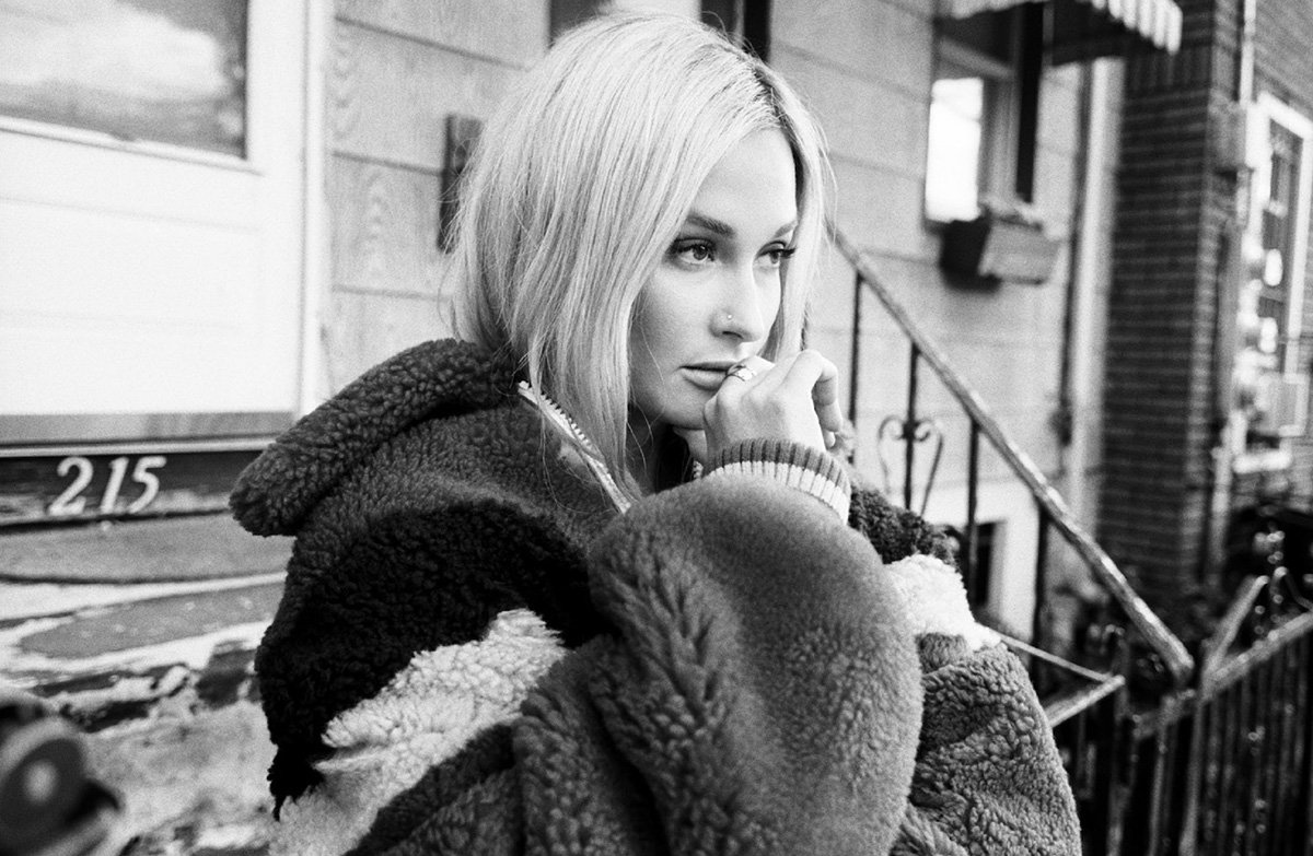 Kacey Musgraves covers V Magazine Winter 2021 Digital Edition by Blair Getz Mezibov