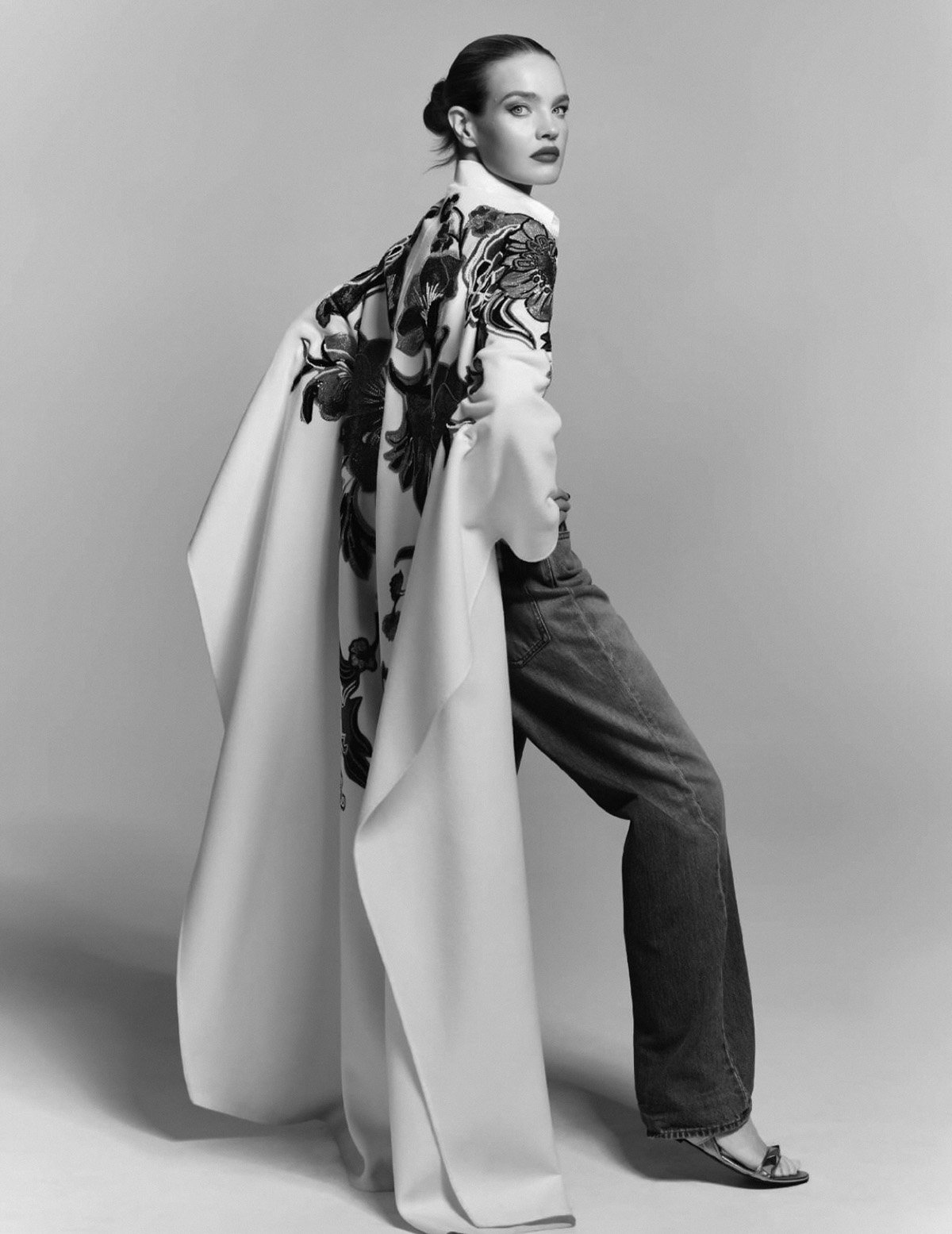 Natalia Vodianova covers Harper’s Bazaar Spain January 2022 by Nicolas Valois