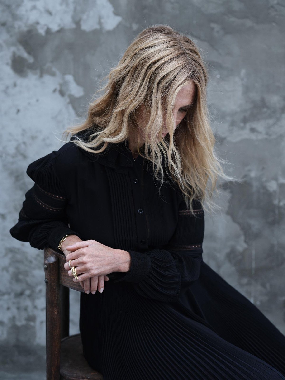 Sandrine Kiberlain and Rebecca Marder cover Madame Figaro January 21st, 2022 by Dant Studio