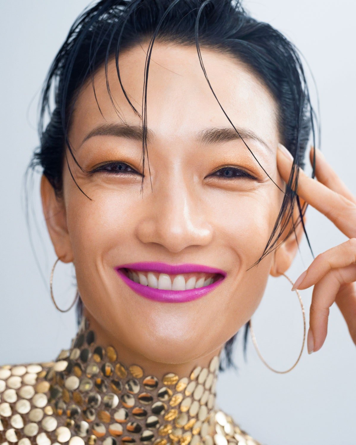 Ai Tominaga covers Vogue Beauty Japan February 2022 by Masami Naruo