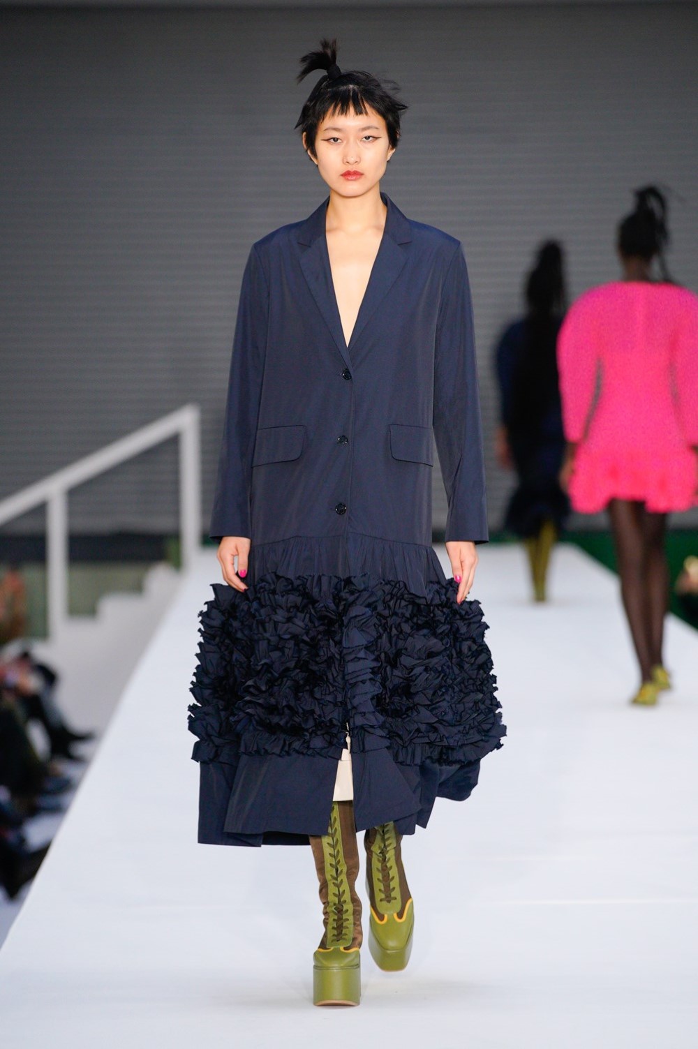 Molly Goddard Fall Winter 2022 - London Fashion Week