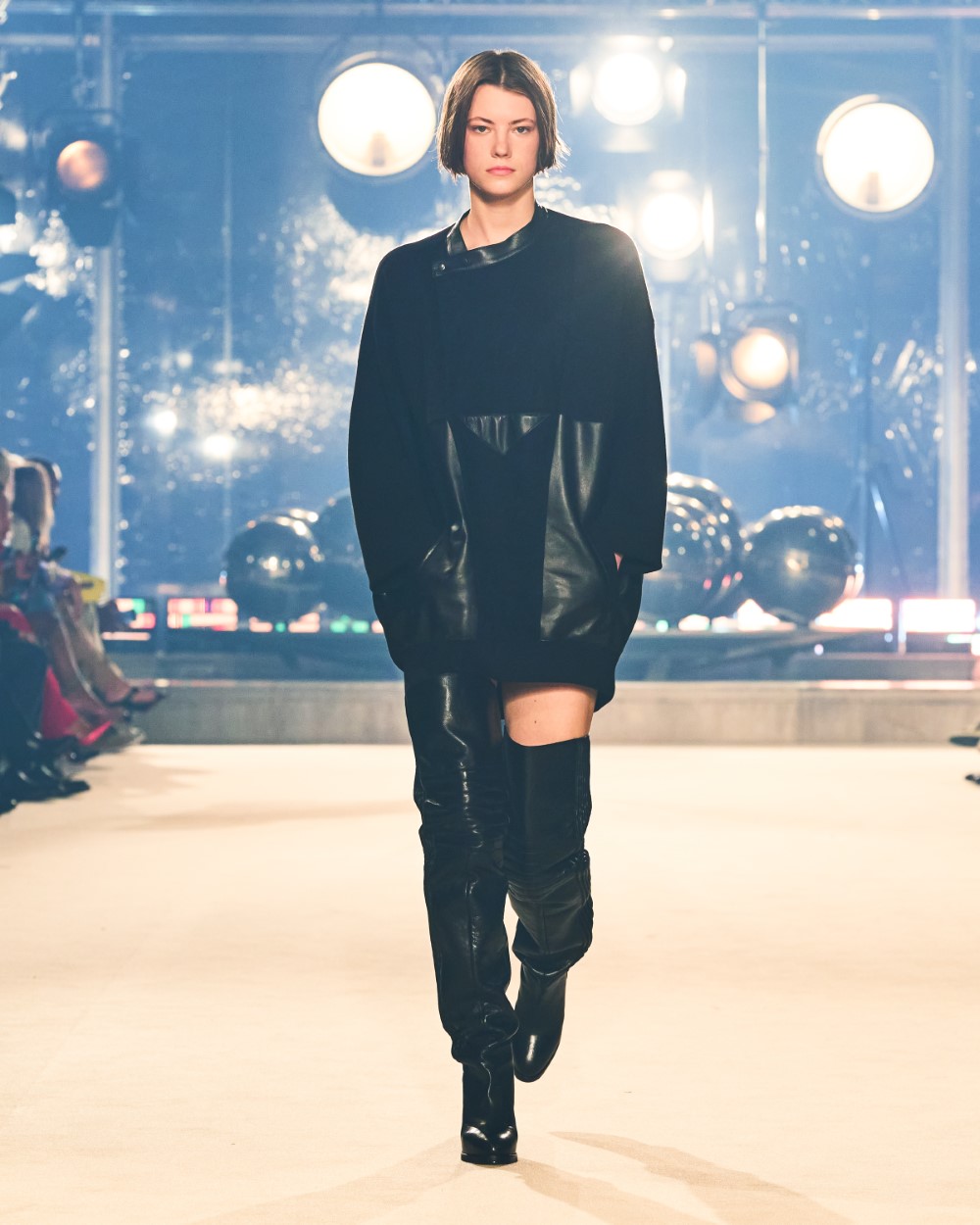 Isabel Marant Fall Winter 2022 - Paris Fashion Week