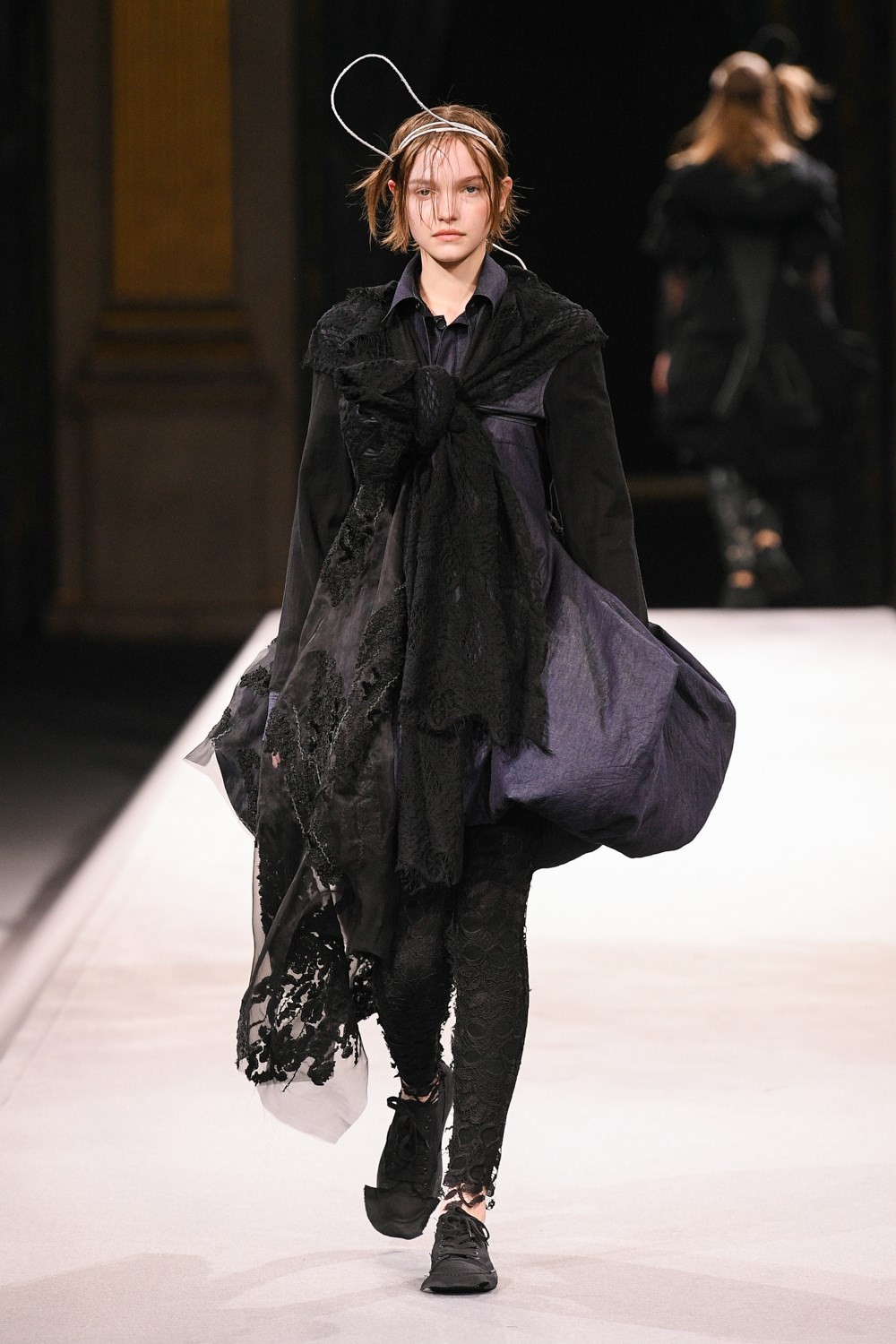 Yohji Yamamoto Fall Winter 2022 - Paris Fashion Week