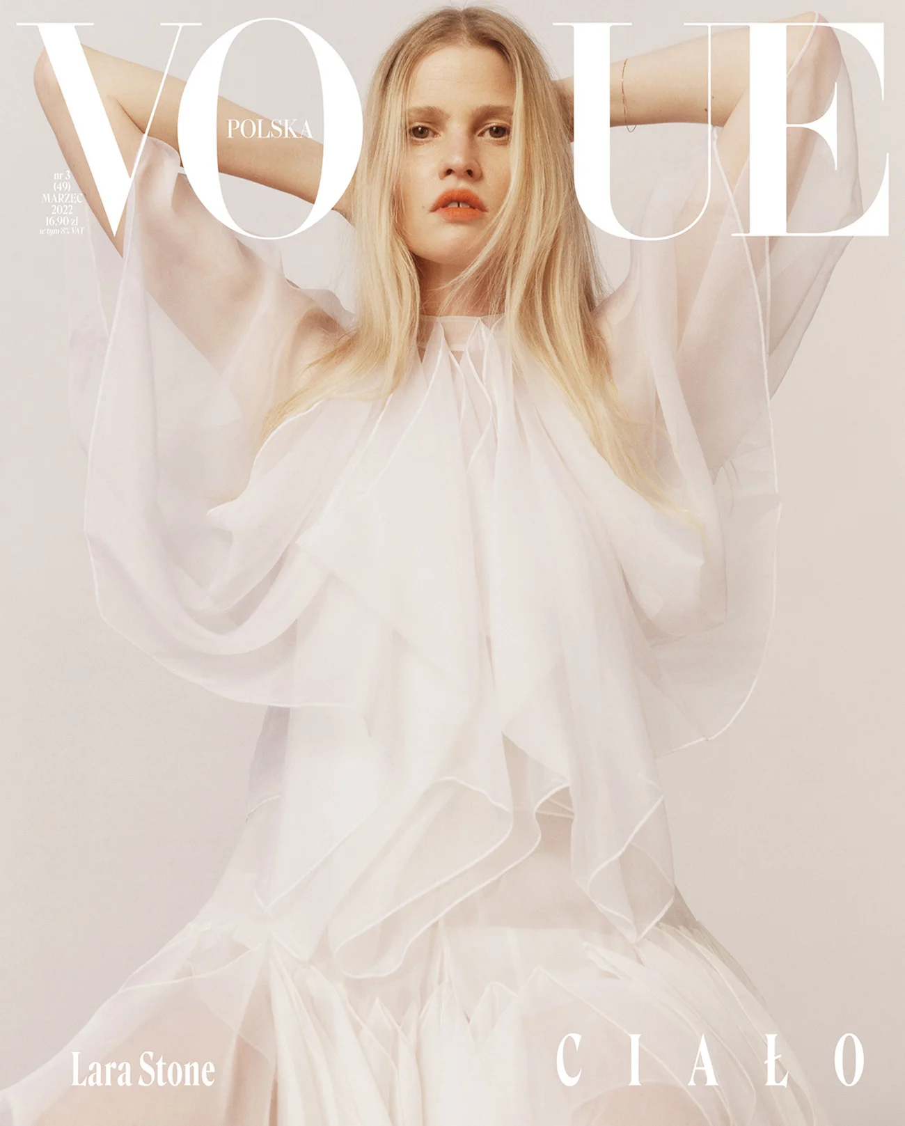 Lara Stone covers Vogue Poland March 2022 by Ina Lekiewicz