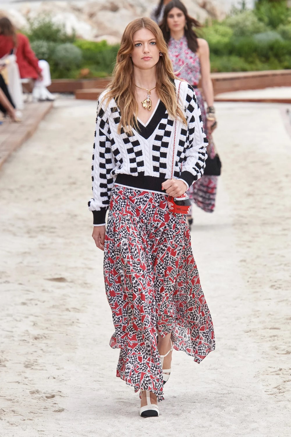 All the looks from the Chanel Cruise 2023 show  Vogue Scandinavia