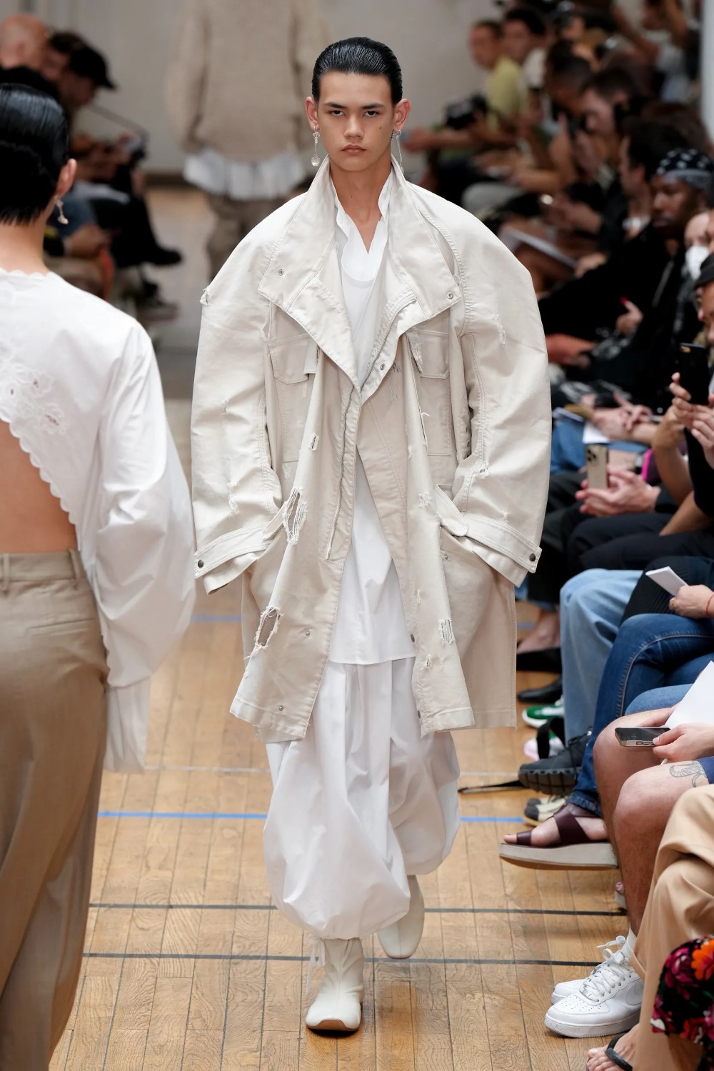 Hed Mayner Spring/Summer 2023 - Paris Fashion Week Men’s