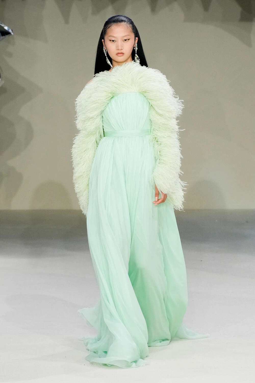 Giambattista Valli Haute Couture Fall/Winter 2022