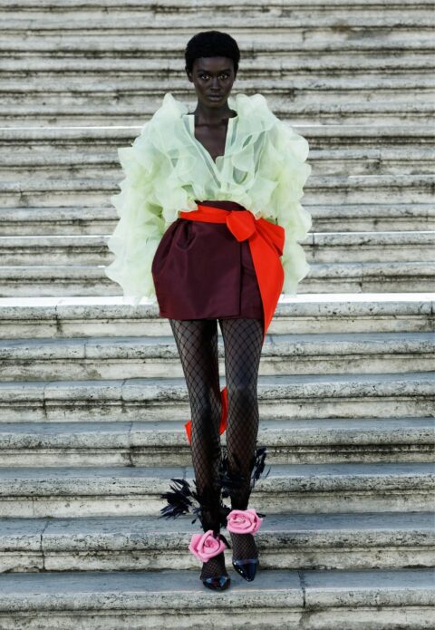 Valentino Haute Couture Fall/Winter 2022 - fashionotography