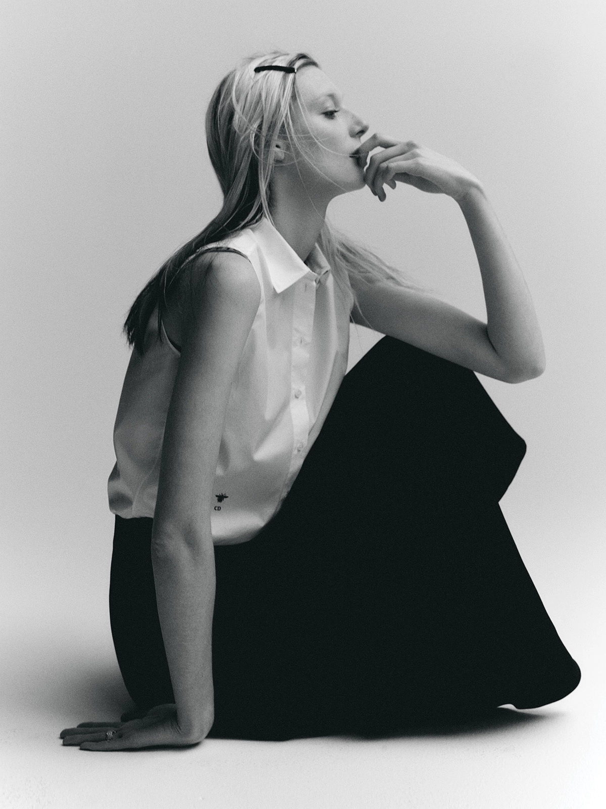Elizabeth Debicki in Dior on Flaunt Magazine Issue 180 by Yulia Gorbachenko