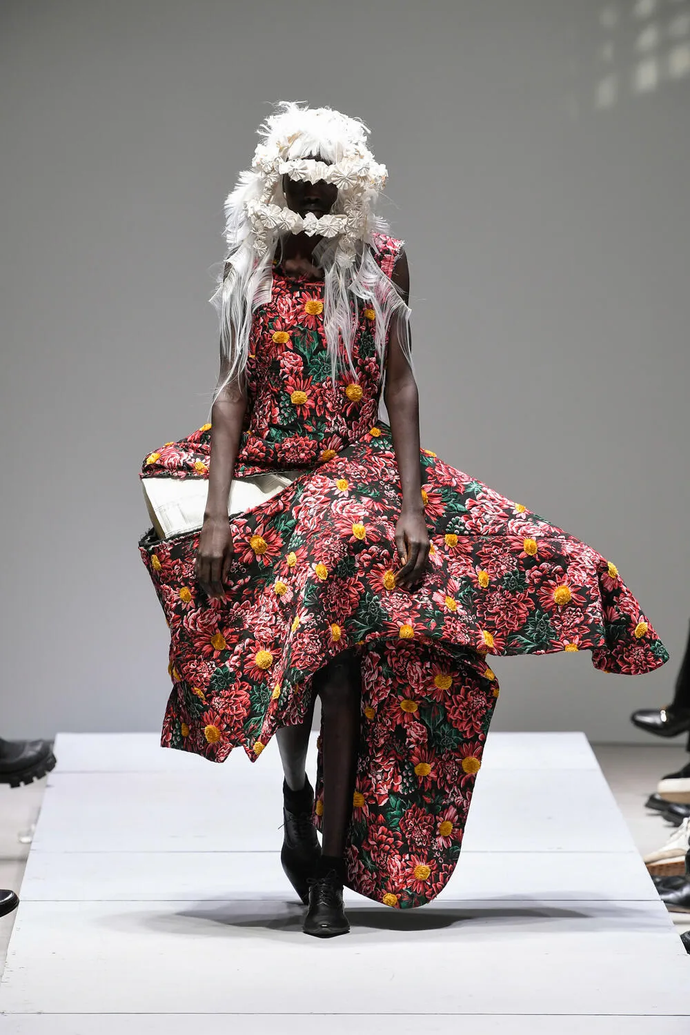 Comme des Garçons Spring Summer 2023 - Paris Fashion Week