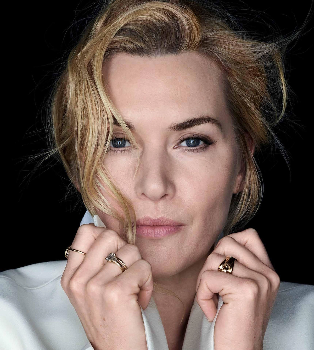 Kate Winslet covers Madame Figaro October 21st, 2022 by Jason Bell