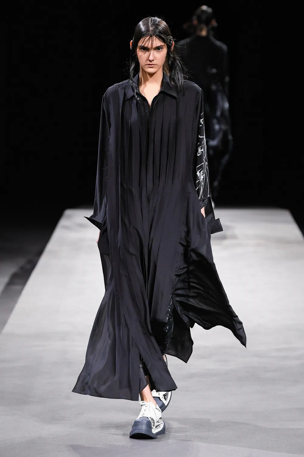 Yohji Yamamoto Spring/Summer 2023 - Paris Fashion Week - fashionotography
