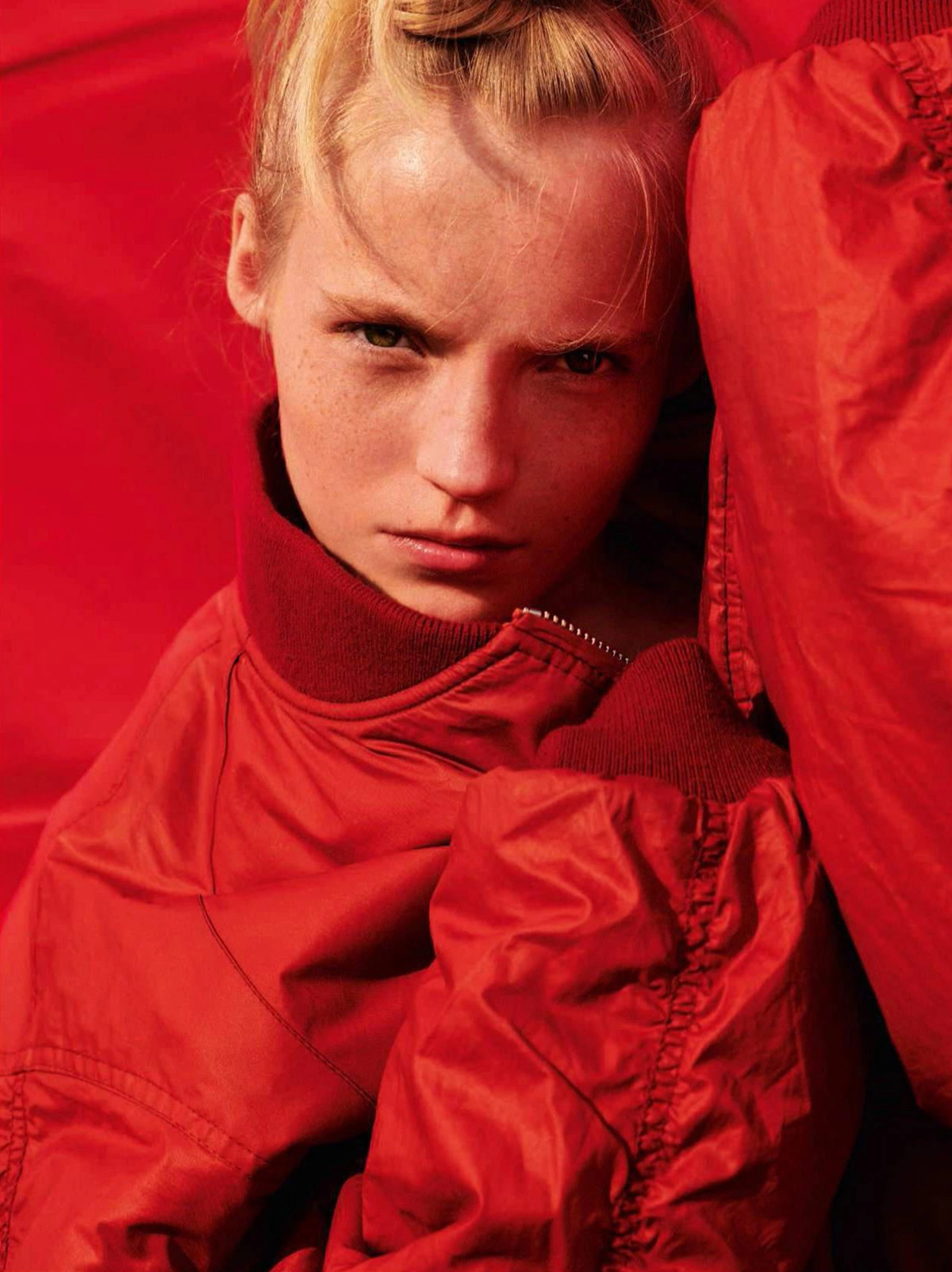 Lucan Gillespie by Laurie Bartley for Elle Italia October 27th, 2022