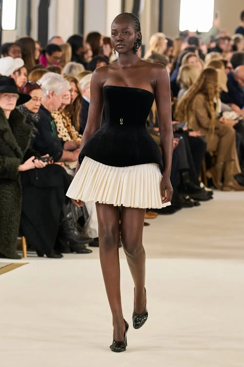 Schiaparelli Haute Couture Spring Summer 2023