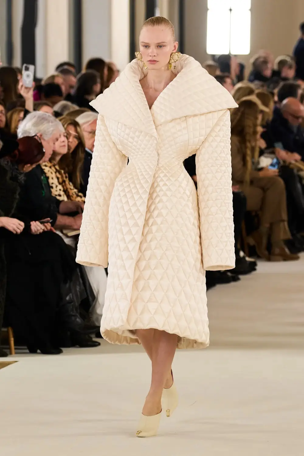Schiaparelli Haute Couture Spring Summer 2023