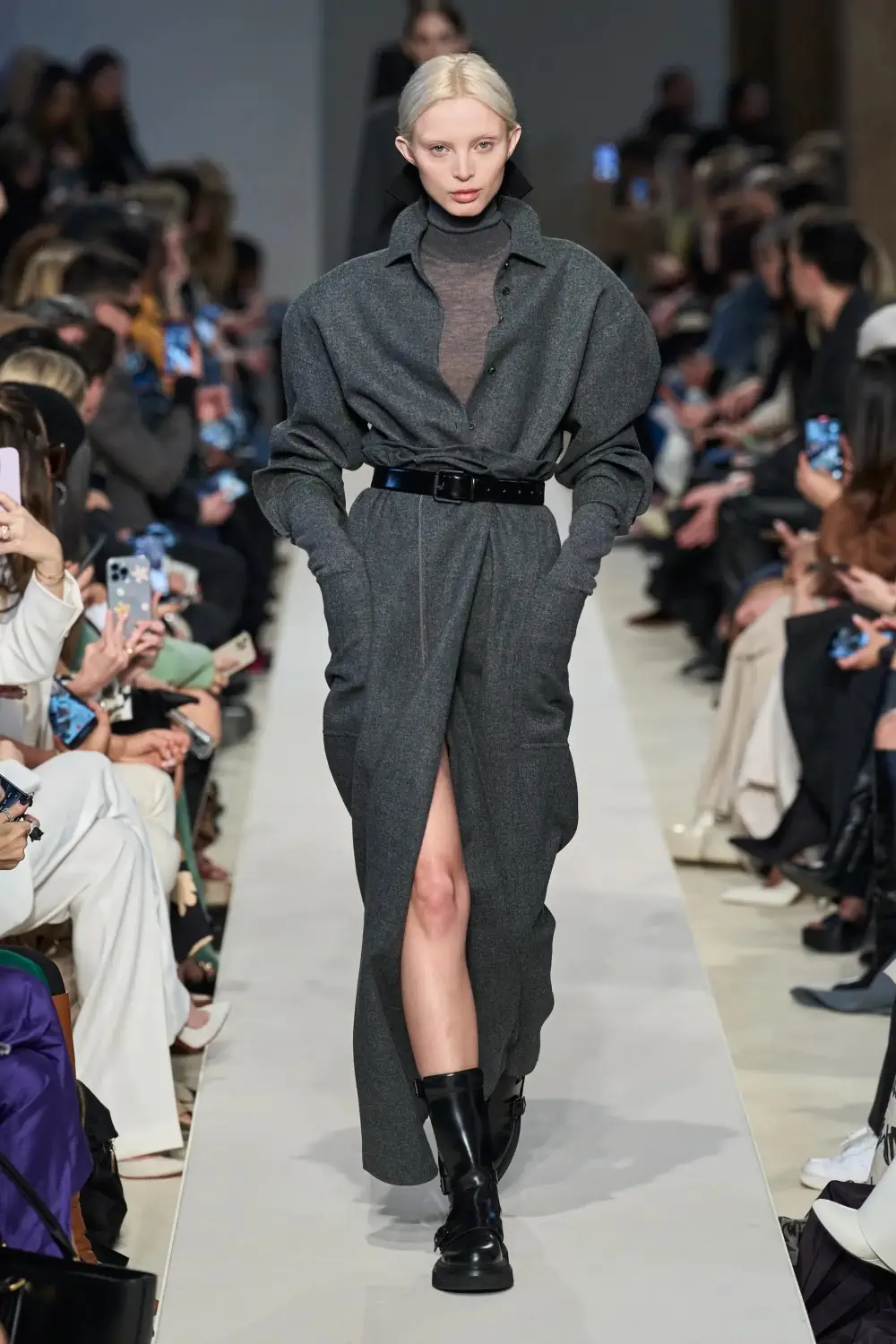 Max Mara Fall-Winter 2023 - Milan Fashion Week