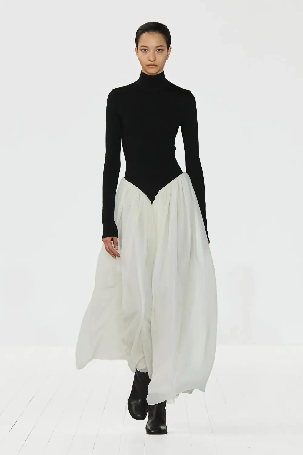 Chloé Fall-Winter 2023 - Paris Fashion Week