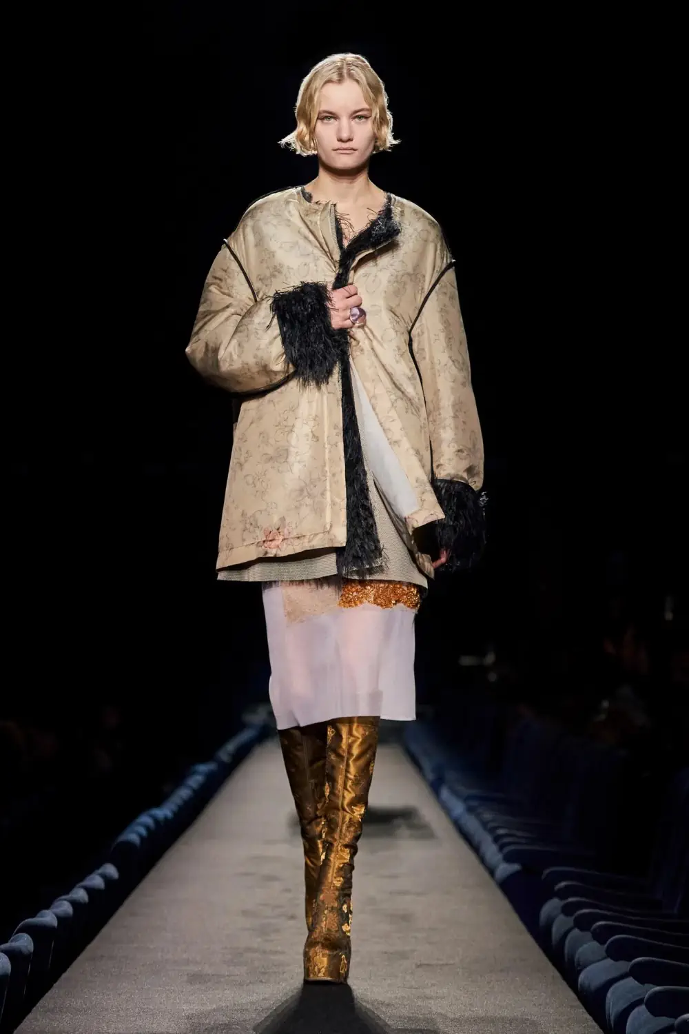 Dries Van Noten Fall-Winter 2023 - Paris Fashion Week