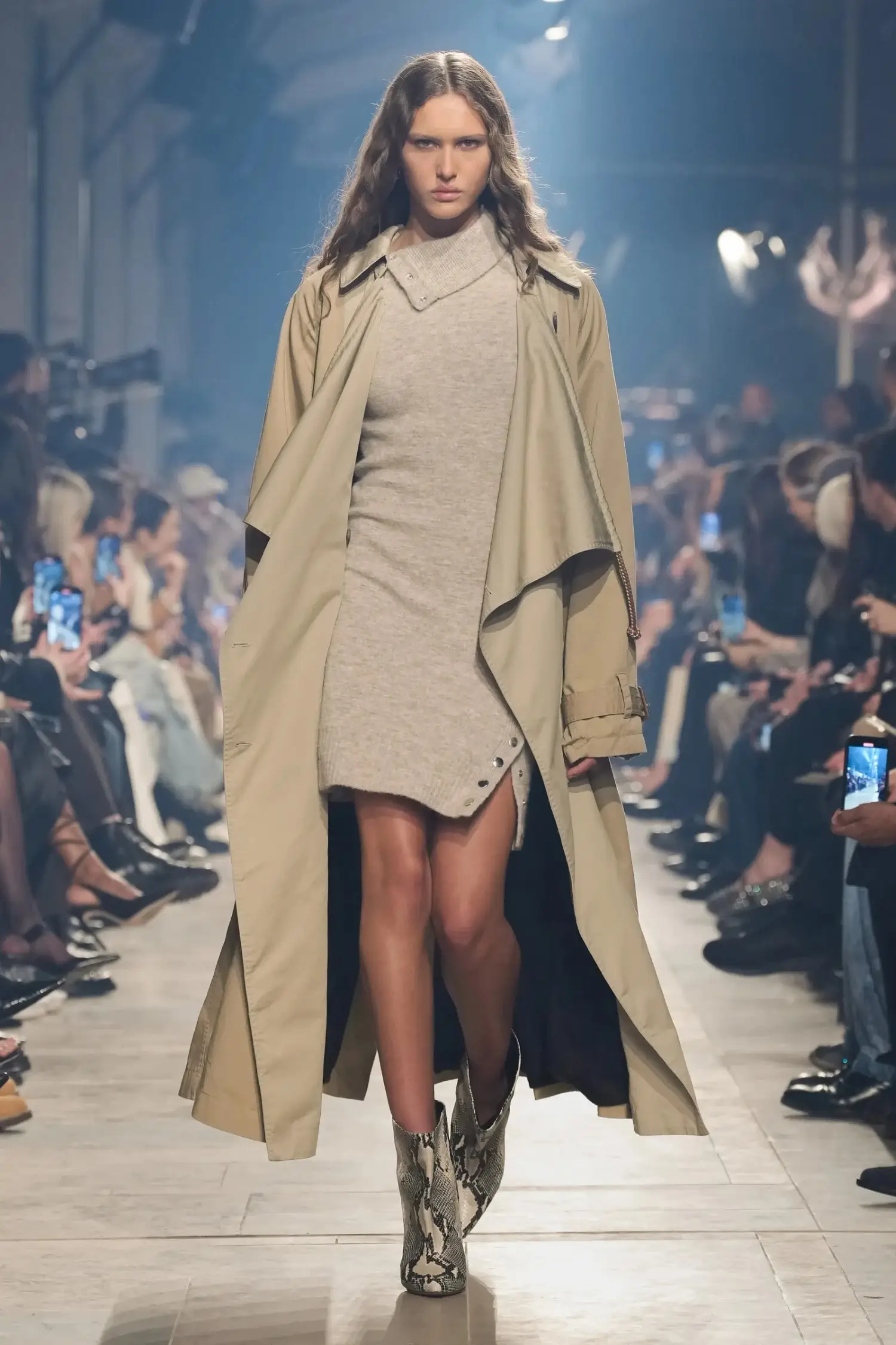Isabel Marant Fall-Winter 2023 - Paris Fashion Week