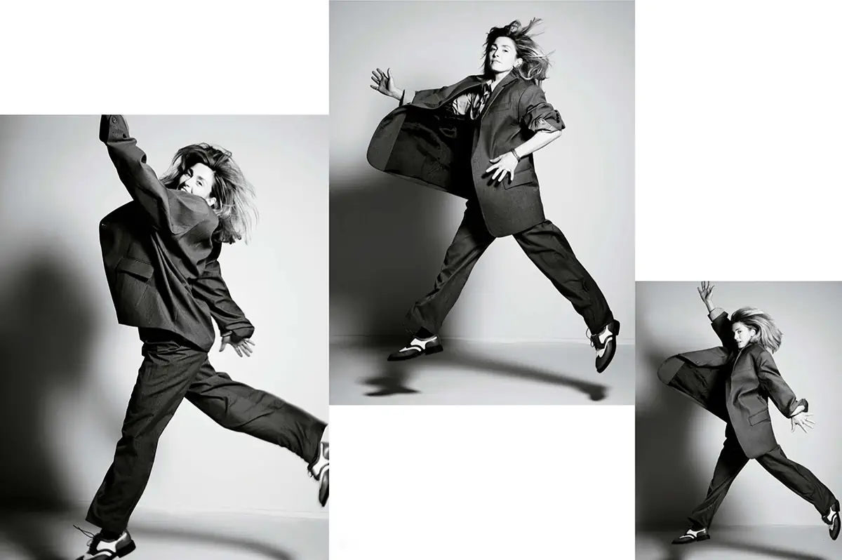 Julie Gayet covers Elle France March 2nd, 2023 by Dant Studio