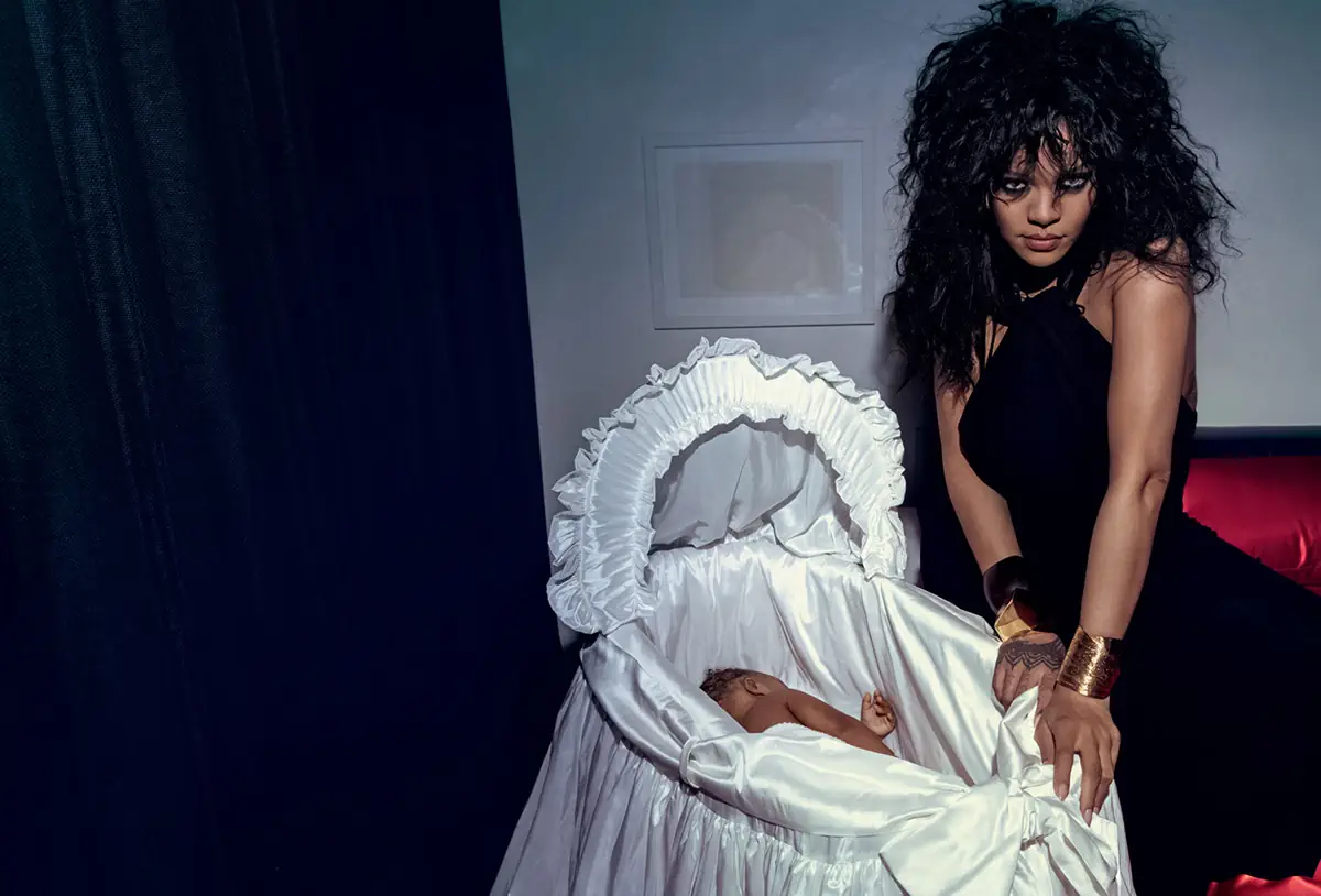 Rihanna, AAP Rocky and their baby cover British Vogue March 2023 by(02)