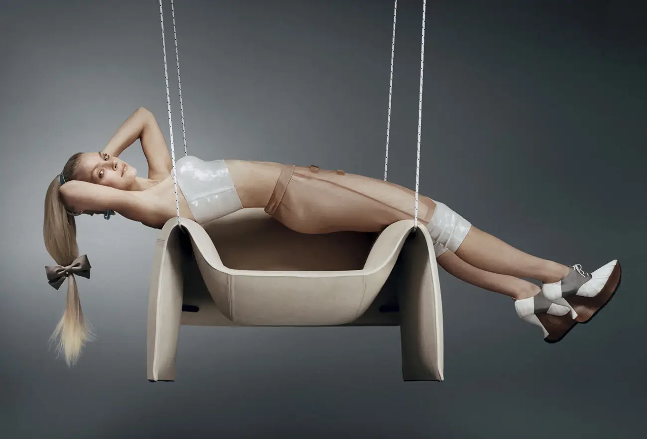 Jessica Stam by Thurstan Redding for Vogue Italia April 2023