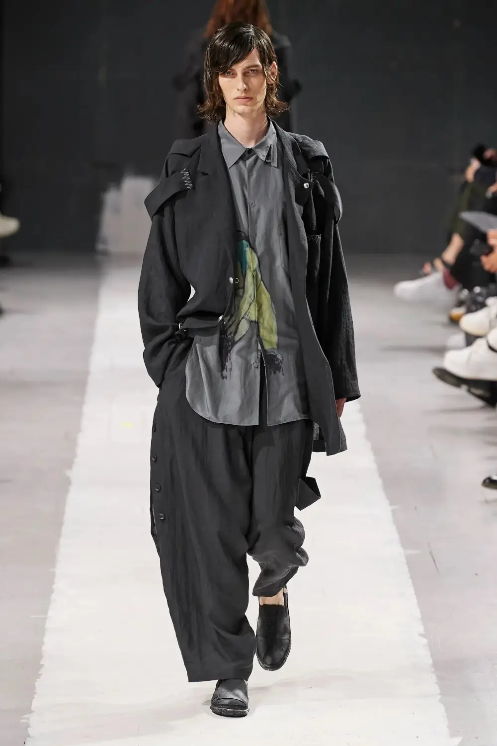 Yohji Yamamoto Spring/Summer 2024 - Paris Fashion Week Men’s ...